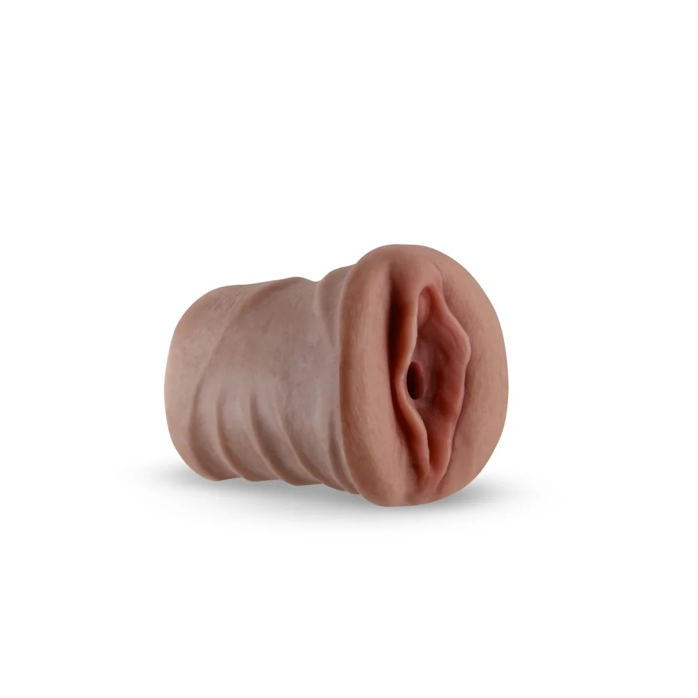ултра истинска - Barely Legal Tiffany Stroker на супер цена в Passion.bg
