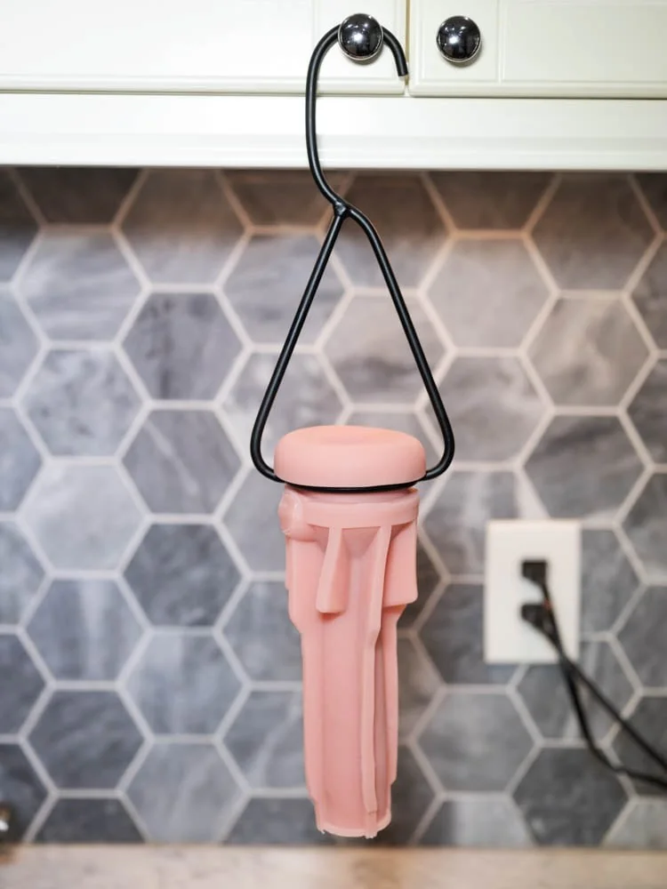 Стойка за изсъхване на Fleshlight мастурбатори - Hang Dry - на супер цена в Passion.bg — 9