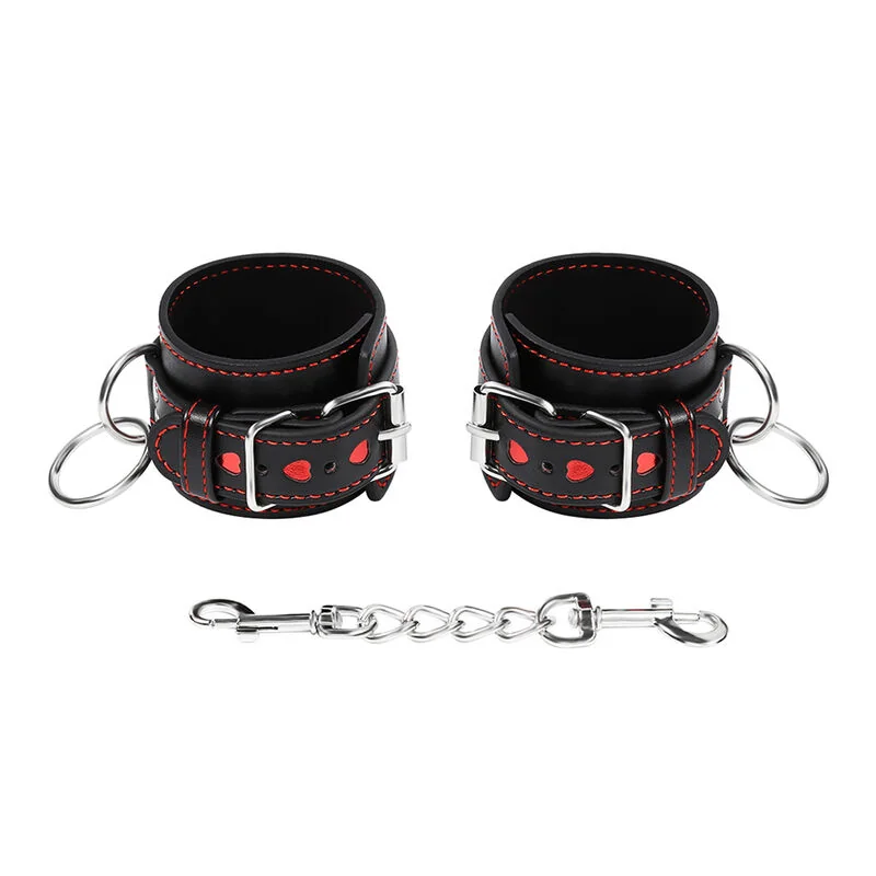 декорирани със сърца - Fetish Wrist Heart Inlay на супер цена в Passion.bg